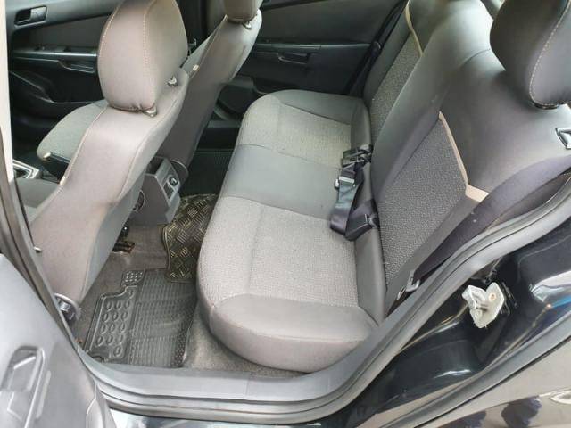 VECTRA EXPRESSION 2.0 8v 4P - Foto 12