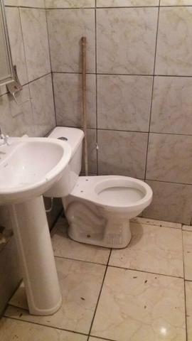 Vendo uma casa na vila legionária, Goiânia .200mil. Ótima localização - Foto 3