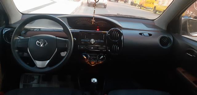 Vendo Etios 2015 - Foto 6