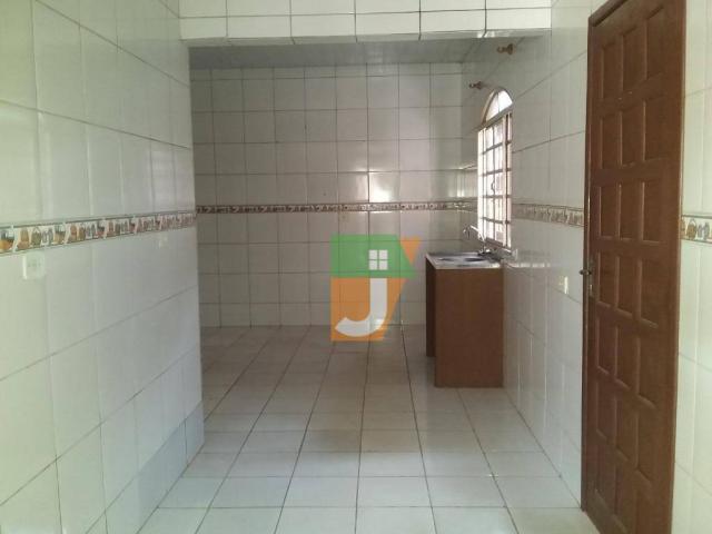 Casa com 4 dormitórios para alugar, 164 m² por R$ 1.690,00/mês - Cajuru - Curitiba/PR - Foto 3