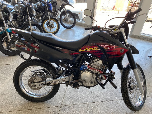 XTZ 250 LANDER