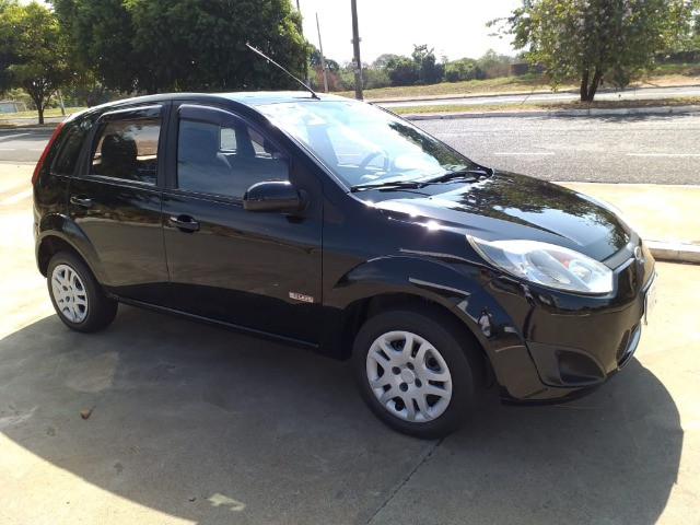 Fiesta 2012 1.6 -Completo R$ 23.900