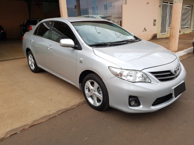 COROLLA 2012