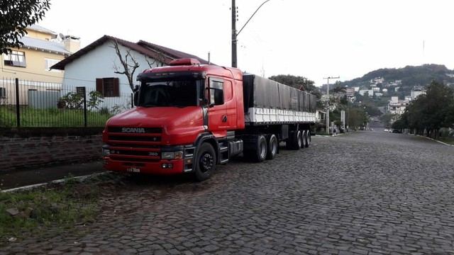 SCANIA 124 CONJUNTO