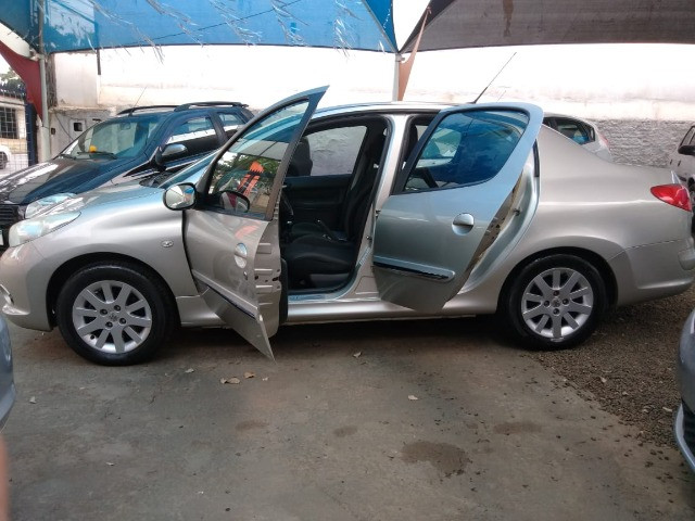 PEUGEOT 207 COMPLETO