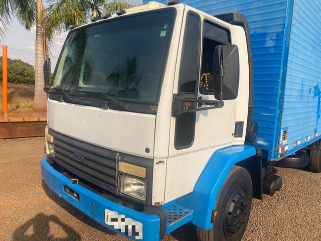 FORD CARGO 1215