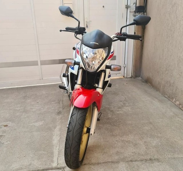 HONDA CB300R