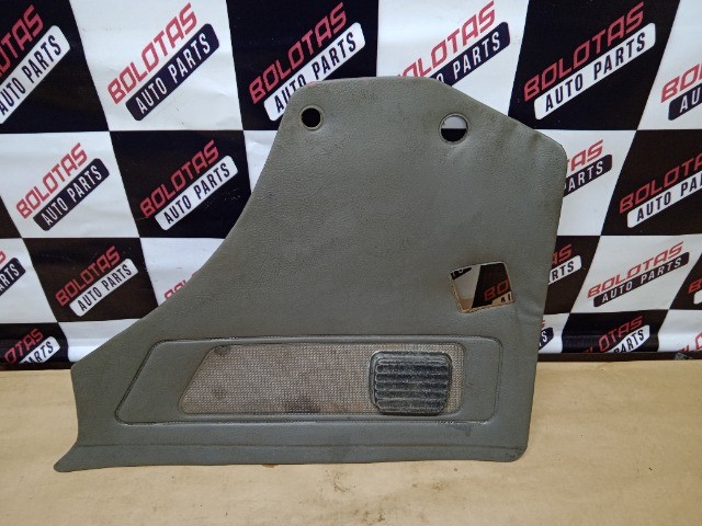 5616 Forro Traseiro Direito com Cinzeiro Ford Escort Hobby com detalhe  - Foto 4