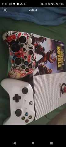 Microsoft Xbox One S 1TB All-Digital Edition: Minecraft/Sea of  Thieves/Fortnite Battle Royale cor branco