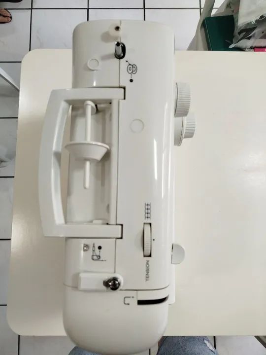 Máquina de Costura Singer  - Foto 3