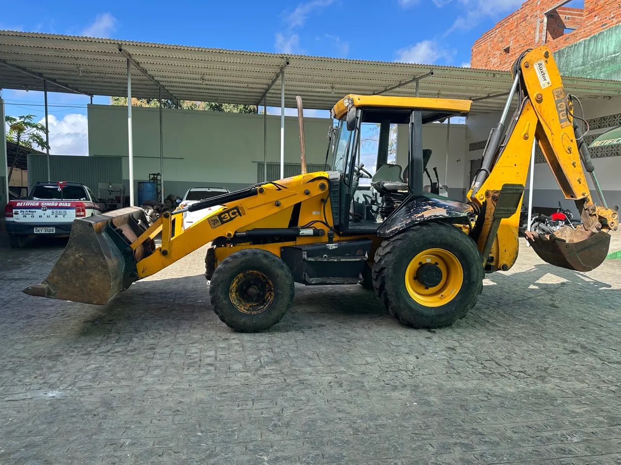 Retroescavadeira JCB 3C  - Foto 2