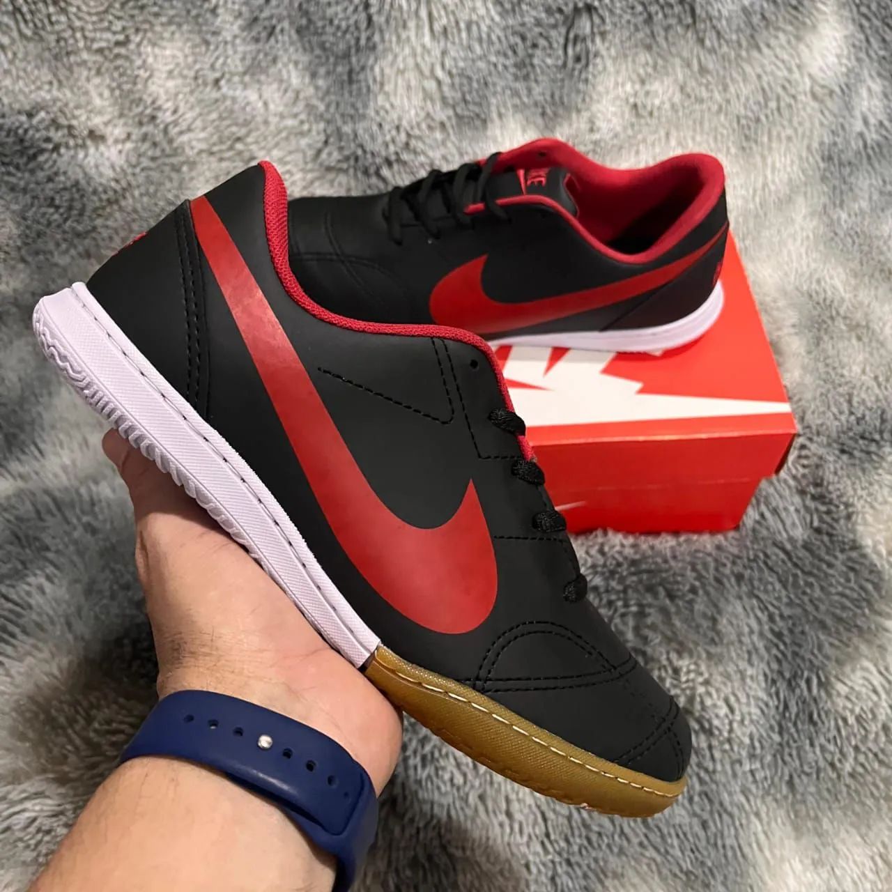 Chuteira society da Nike  - Foto 2