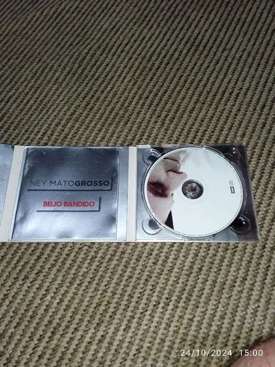 CD Ney Matogrosso -;Beijo bandido - Foto 3