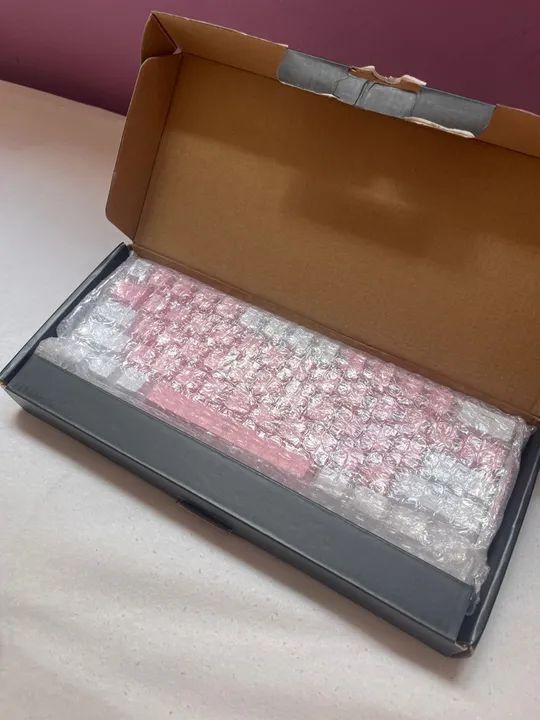Teclado Mecânico Gamer Redragon Anivia, RGB, Branco e Rosa - Foto 3