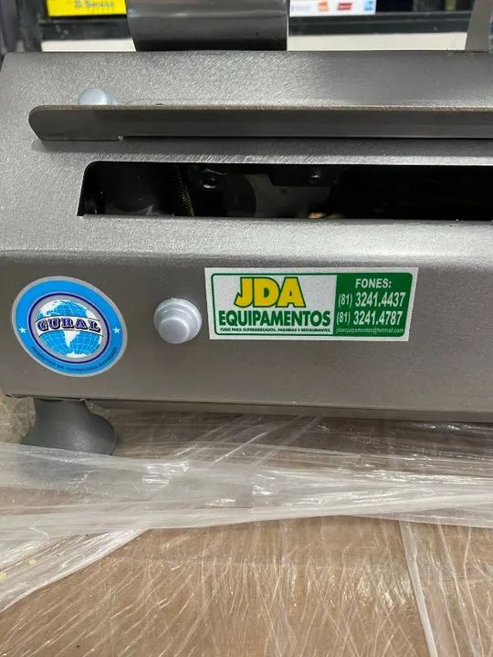 Cortadores de frios - marca gural - para fatiar seus produtos , queijos, bacon e outros  - Foto 2