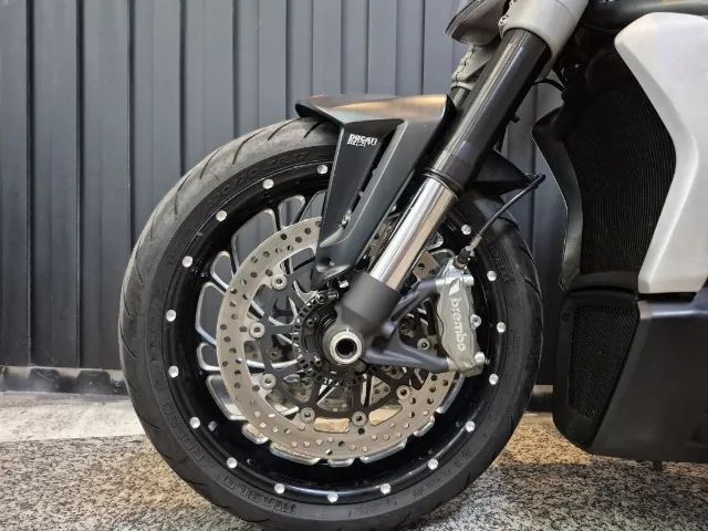 Ducati XDIAVEL 1262 - Foto 10