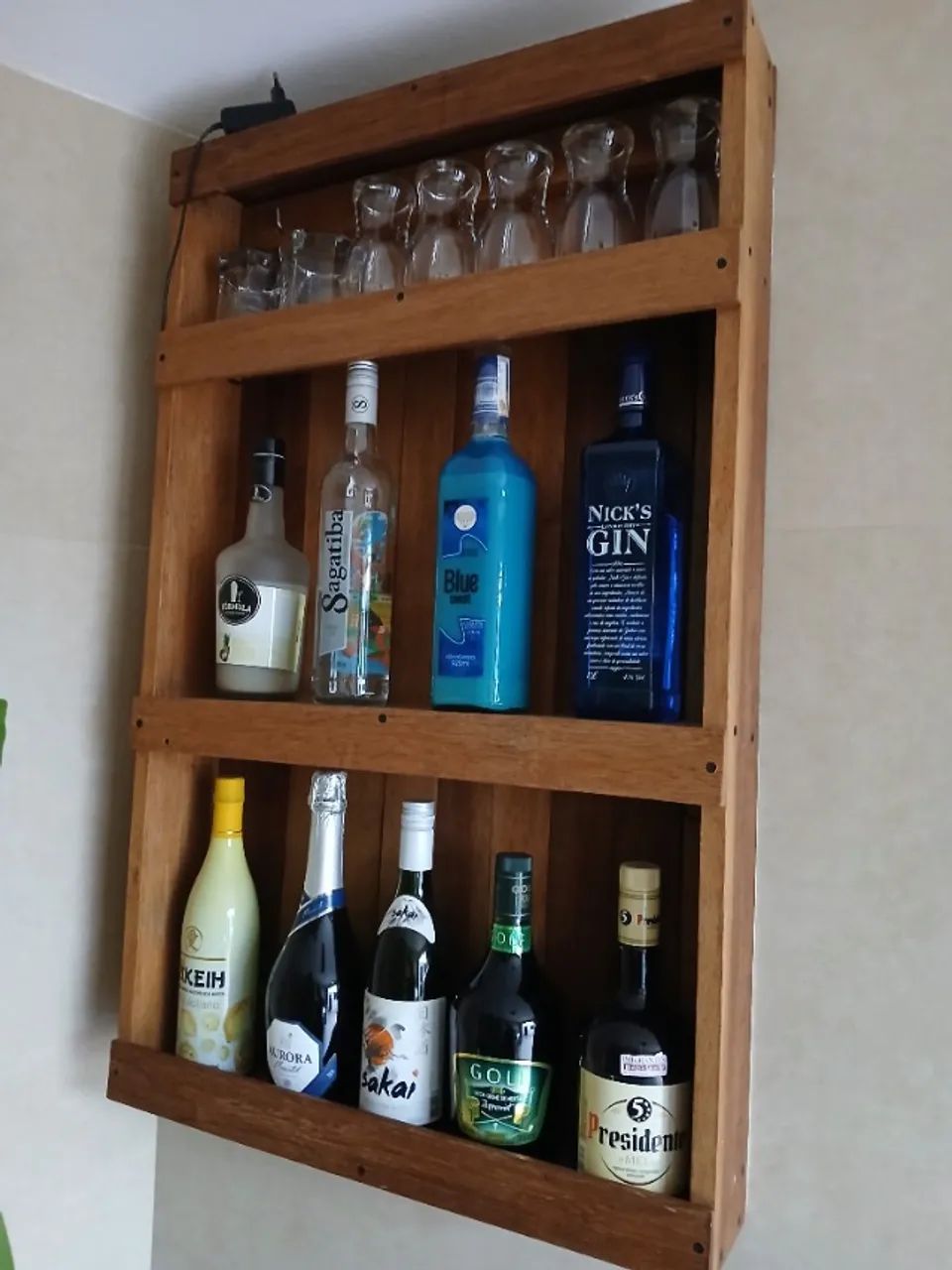 Bar de parede (Com Led multicor) - Foto 2