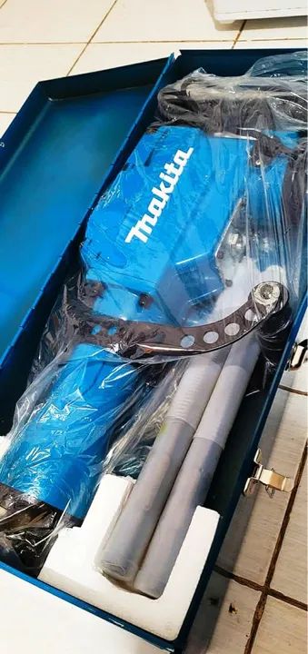 VENDE-SE MARTELETE MAKITA 20KG NOVO  - Foto 4