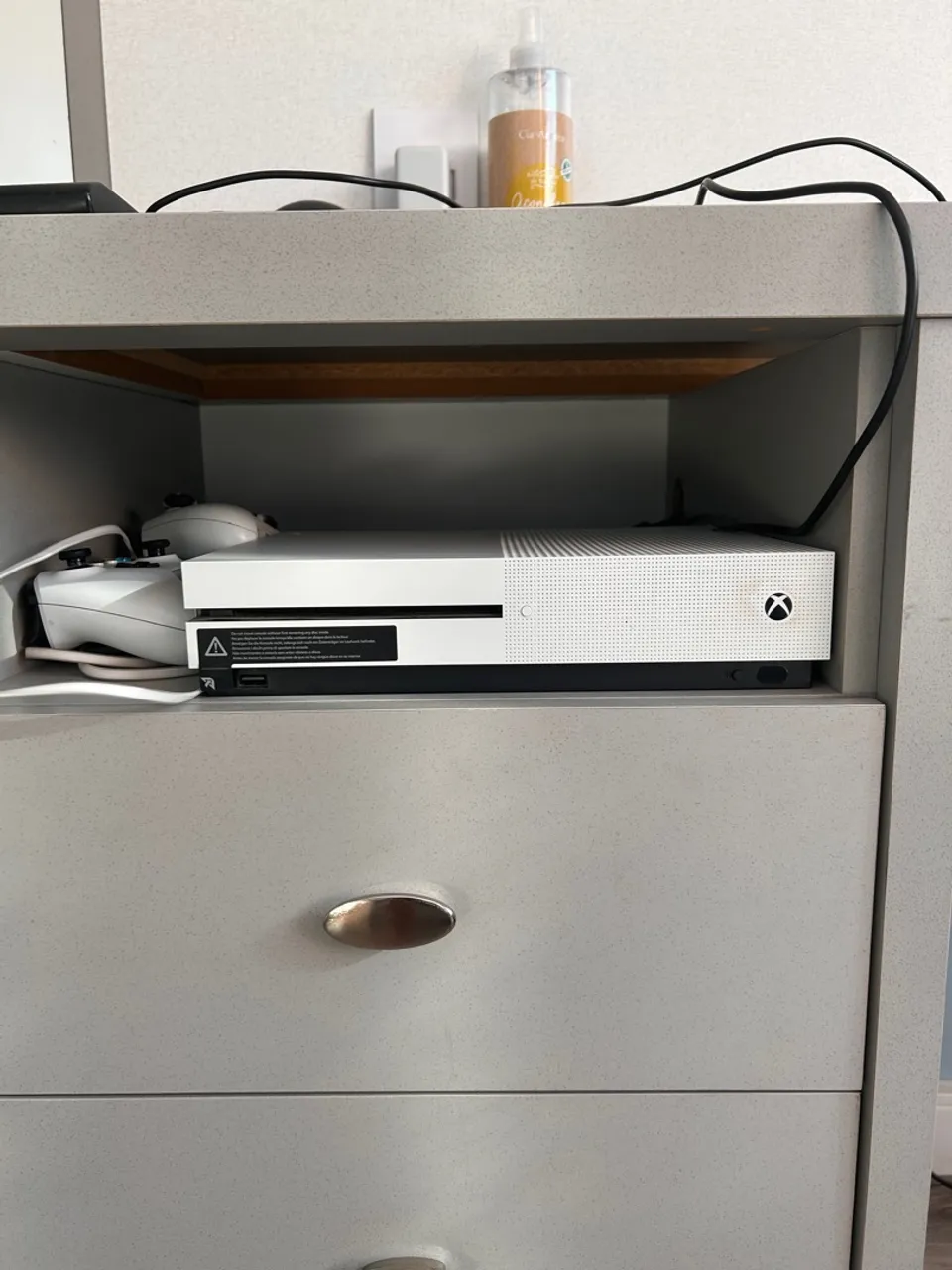 Xbox one s- impecavel