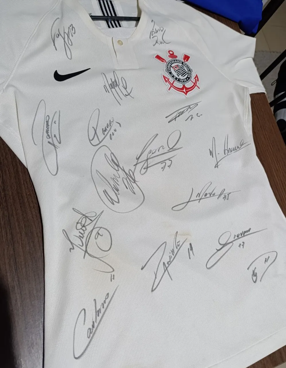 Camisa Corinthians Autografada - Elenco do primeiro semestre de 2024