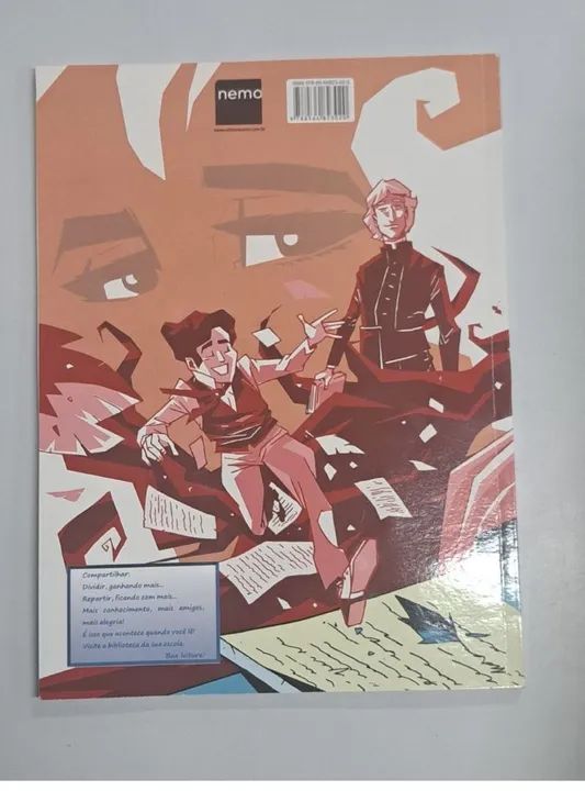 DOM CASMURRO EM QUADRINHOS NOVO - Foto 3