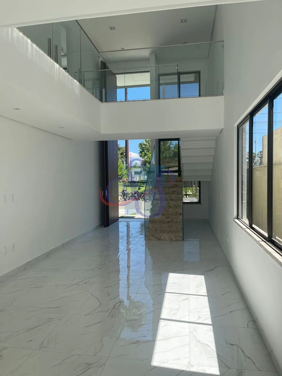 Linda casa com 4 suítes e piscina privativa na Cidade Alpha - Foto 3