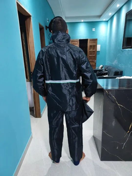 Capa de chuva, casaco Impermeável Aiker - G - MENOR VALOR - Foto 4