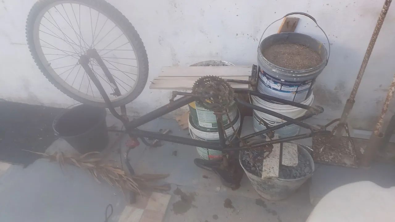 Bicicleta com quadro e rodas - Foto 3