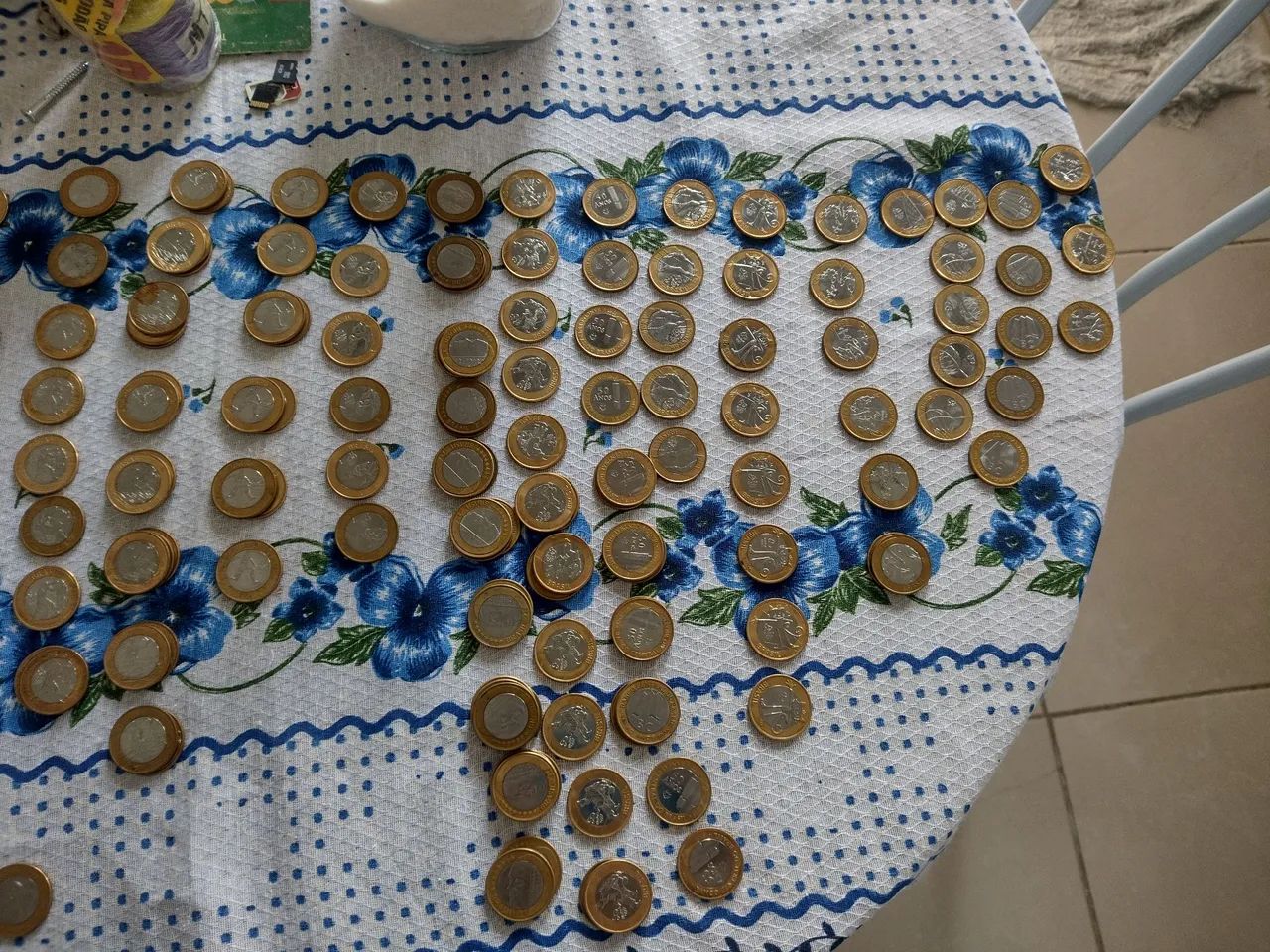 Moedas antigas em ótimo estado