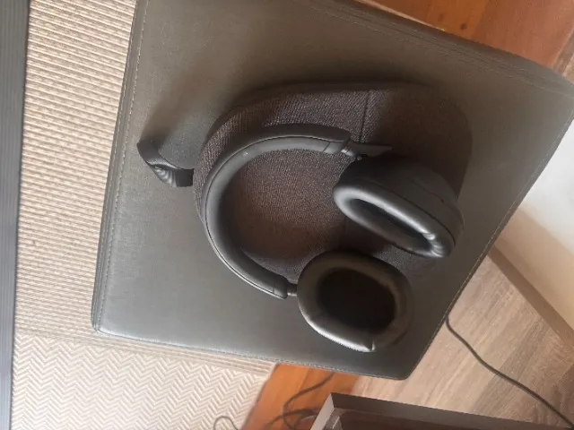 Fone de ouvido Sony WH-1000XM5 - Novo na caixa
