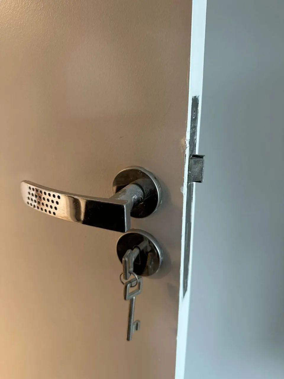 02 Portas de Madeira Branca64706494327683121