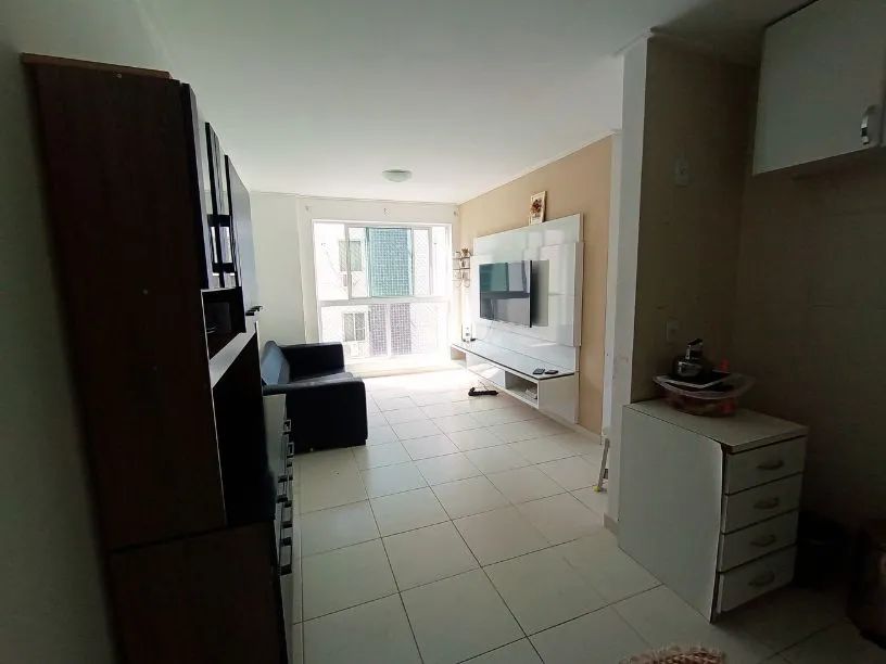 Seu Refúgio Perto do Mar em Candeias  Compacto, Funcional e com Vista! - Foto 2