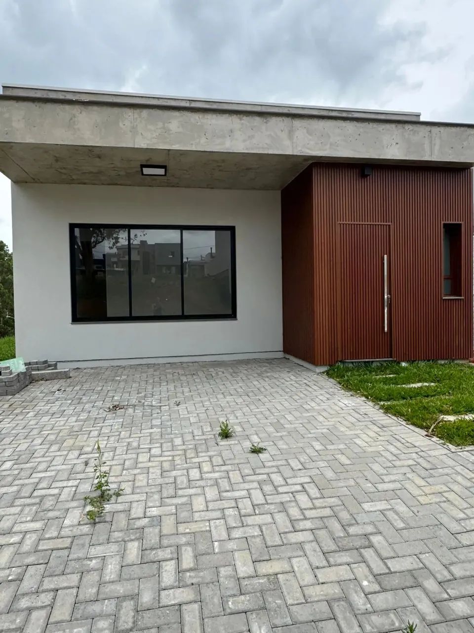 Bela casa térrea com 93,48m², projetada para oferecer conforto e praticidade no Green em V