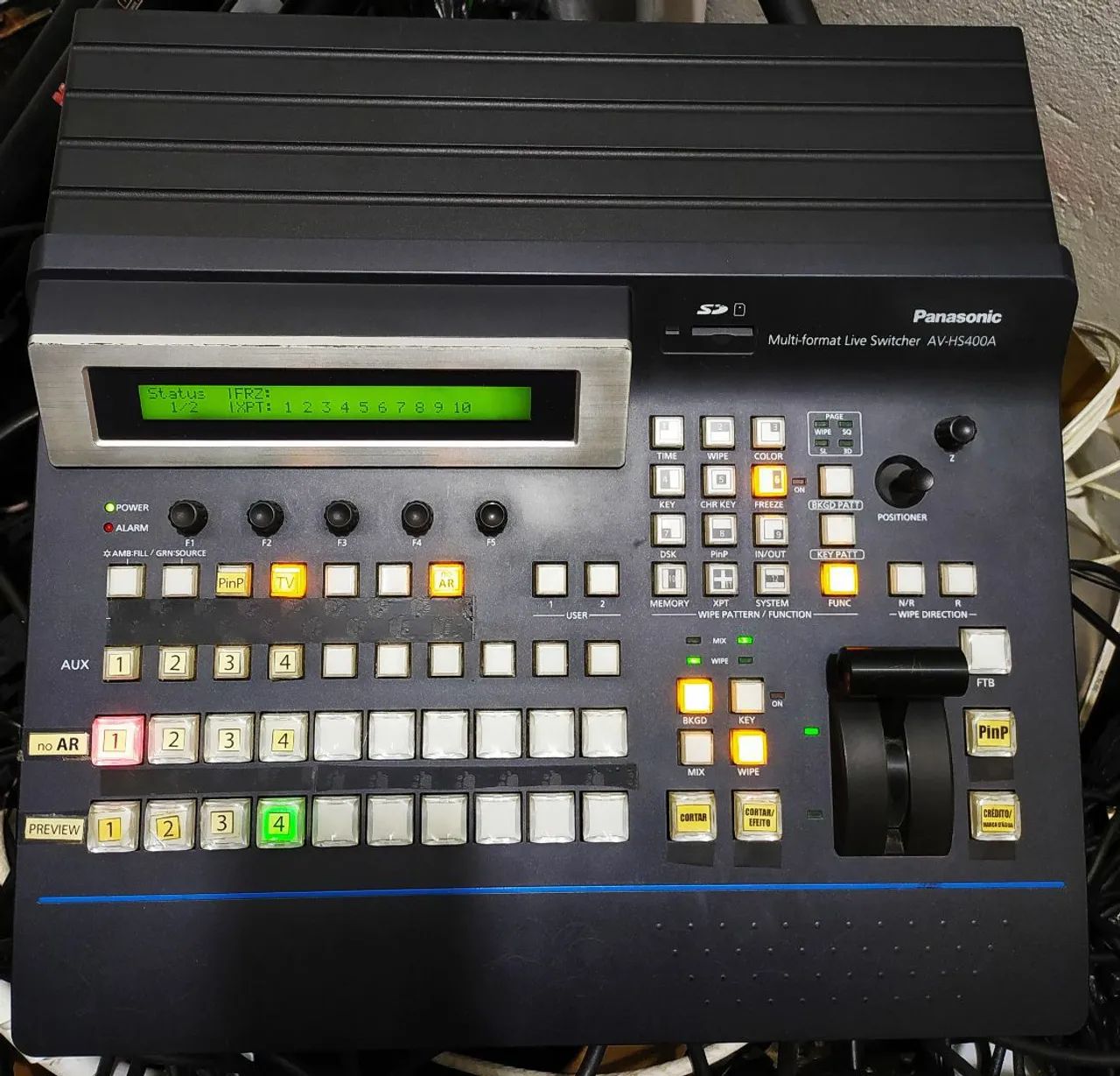 Switcher De Vídeo - Mesa De Corte - Panasonic Av-hs400a