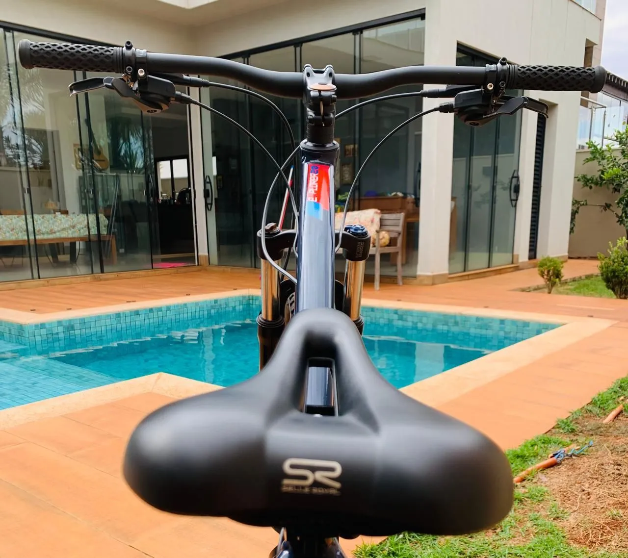 Bicicleta de passeio.*ótima para trilhas!