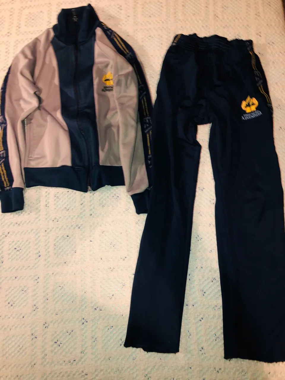 Uniforme Colégio Adventista tam P1- 6-7 anos