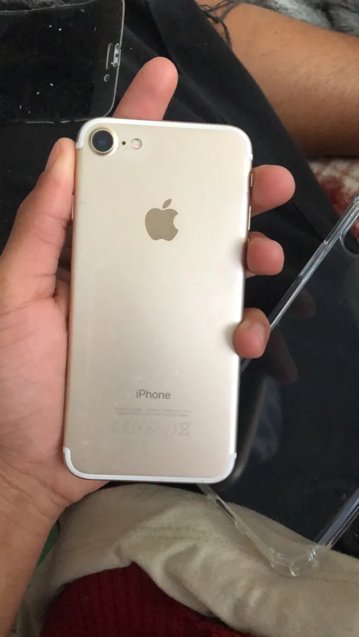 iPhone 7 em bom estado, estou vendendo pois comprei outro, Bateria em 97