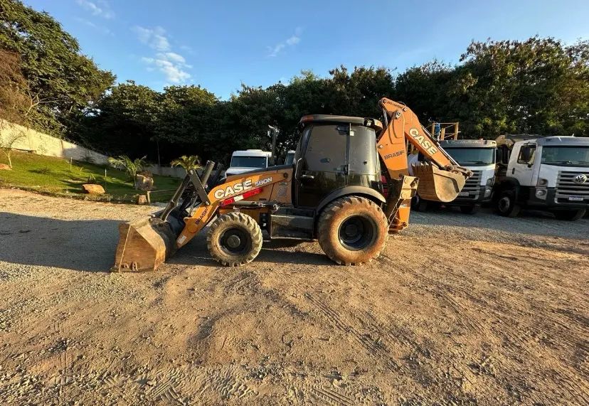 Retroescavadeira Case 580N Ano 2018 (Parcelo)  - Foto 2