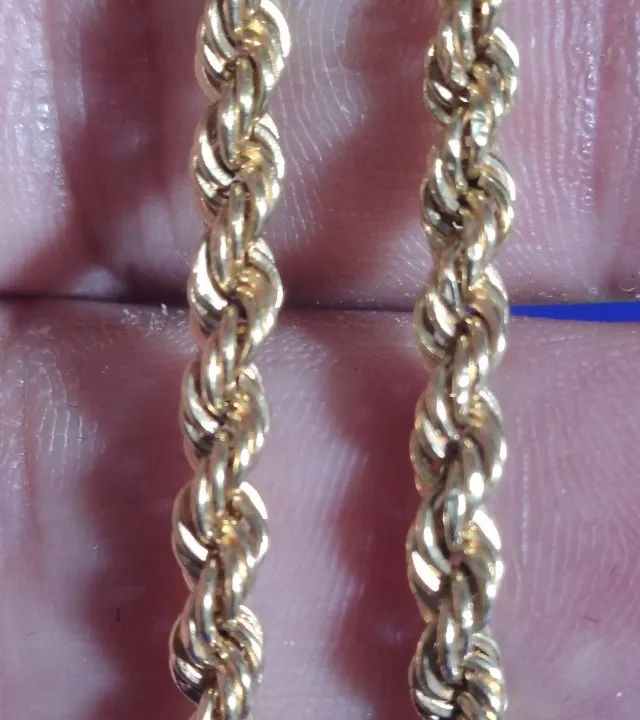 Pulseira Torcida Ouro 18 Kilastes  4 Gramas 4 mm  - Foto 2
