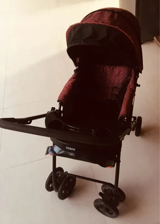 Carrinho de Bebê Cosco