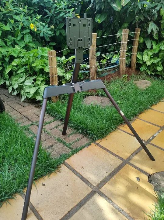 Tripé de Sustentação Para Televisor