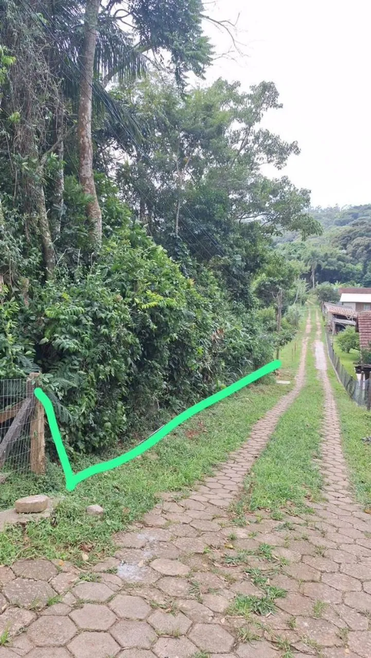 Terreno no Canto da Lagoa
