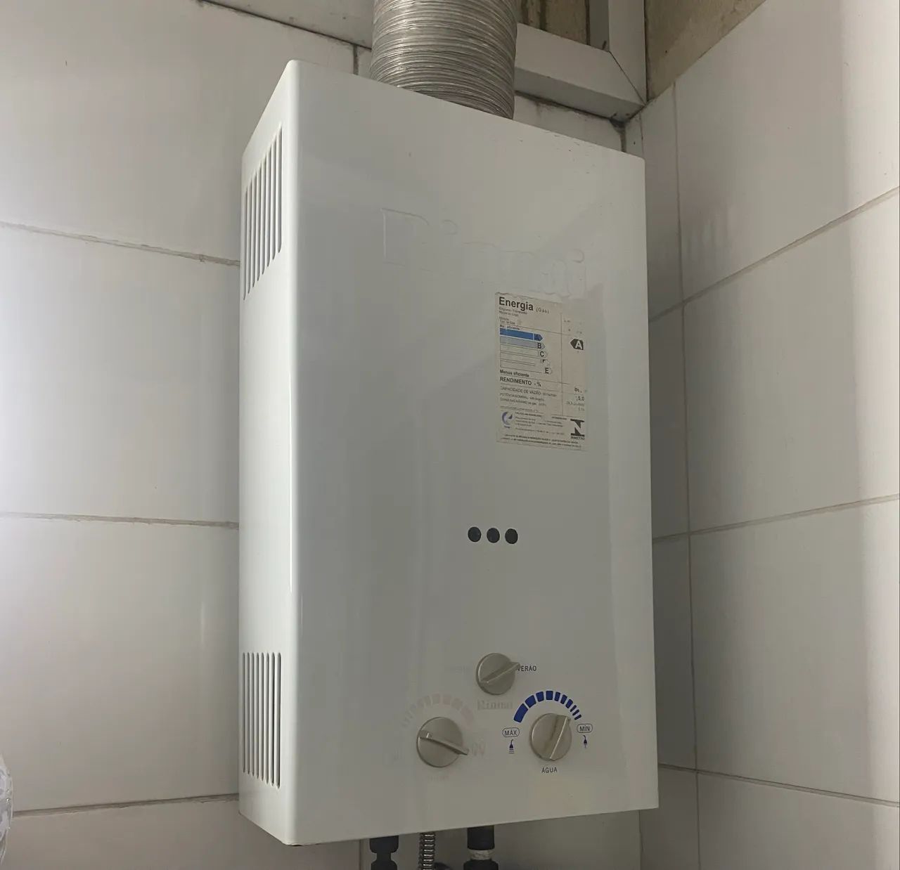 Aquecedor de gás Rinnai GN (15 Litros)