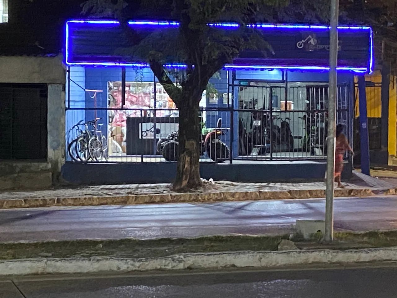 Oficina de moto completa - equipamentos e ferramental - Foto 5