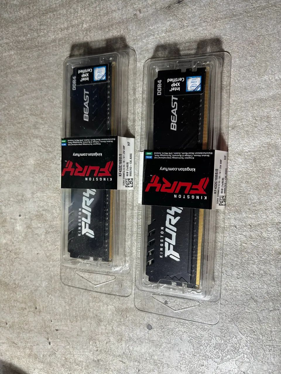 16GB RAM (2x8) Kingston Fury DDR464330127647490120