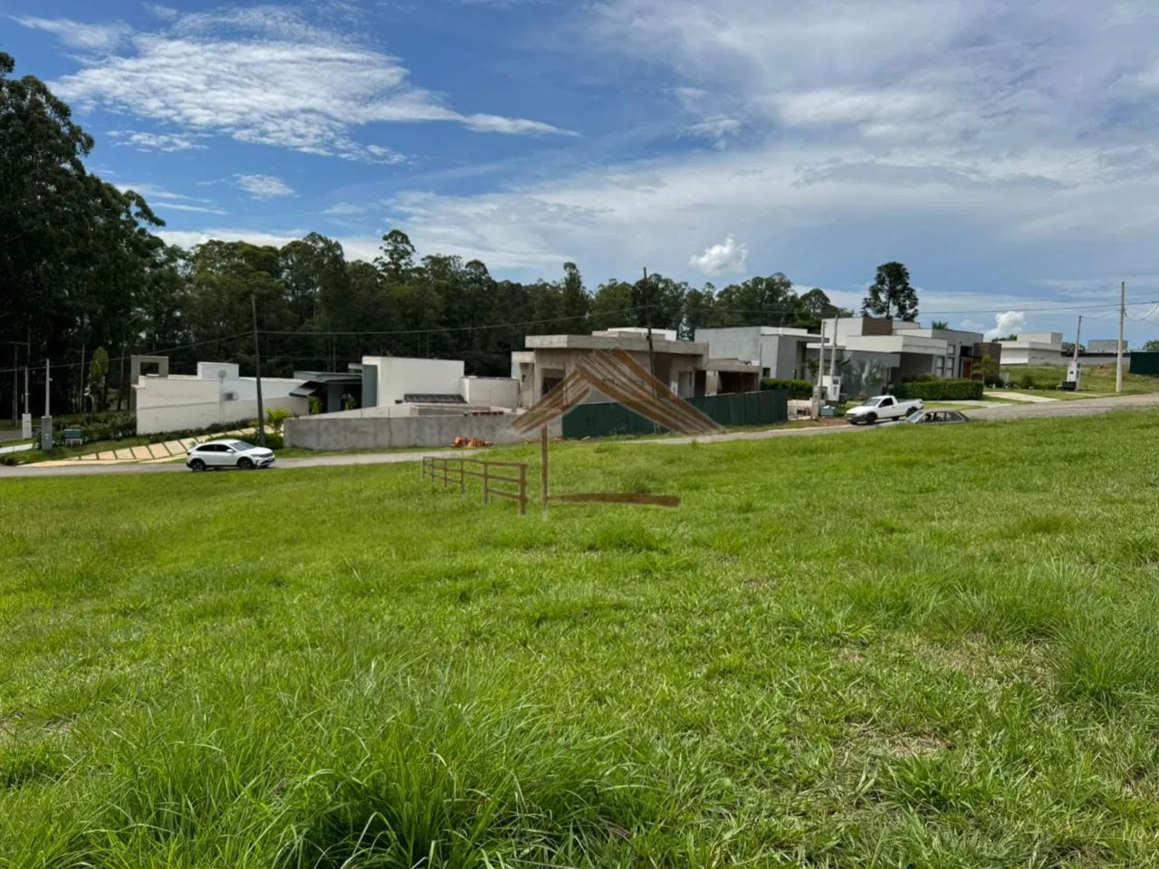 Terreno a venda no Ninho Verde 1, frente para o asfalto, total de 422 m² - Foto 5