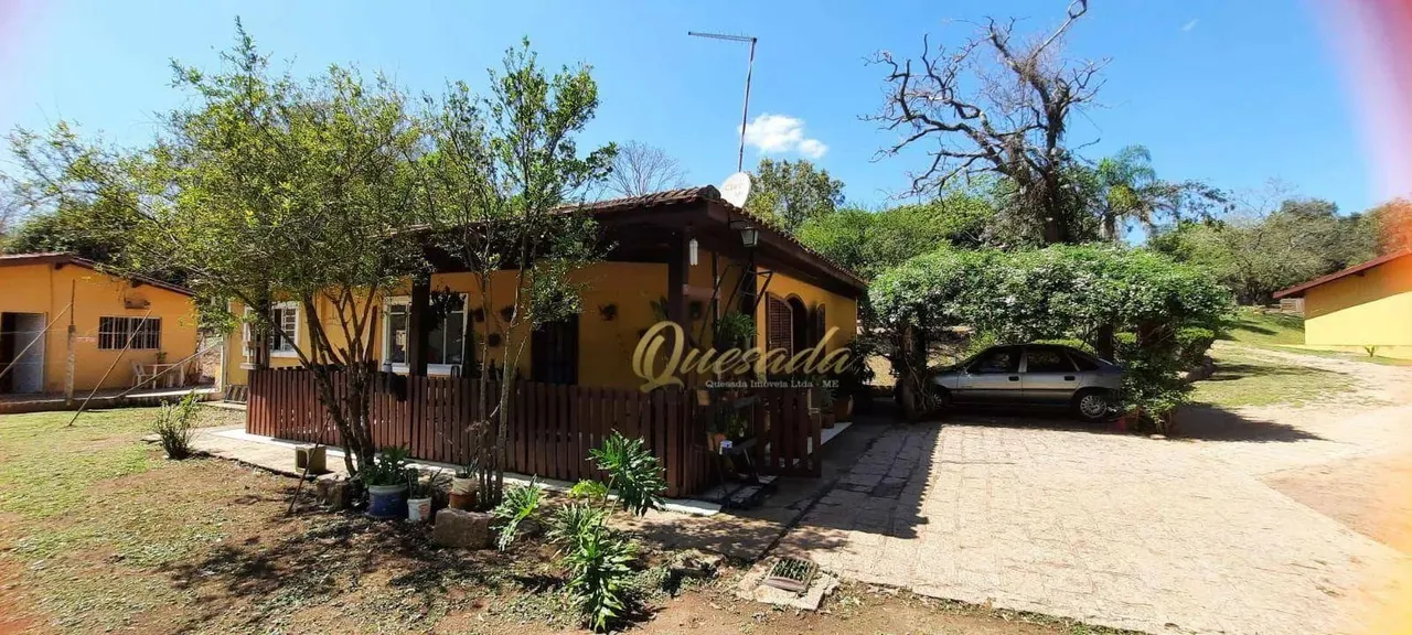 Sítio à venda, 2 casas, área gourmet, pomar, piscina, Recanto Itaboraí, Indaiatuba.