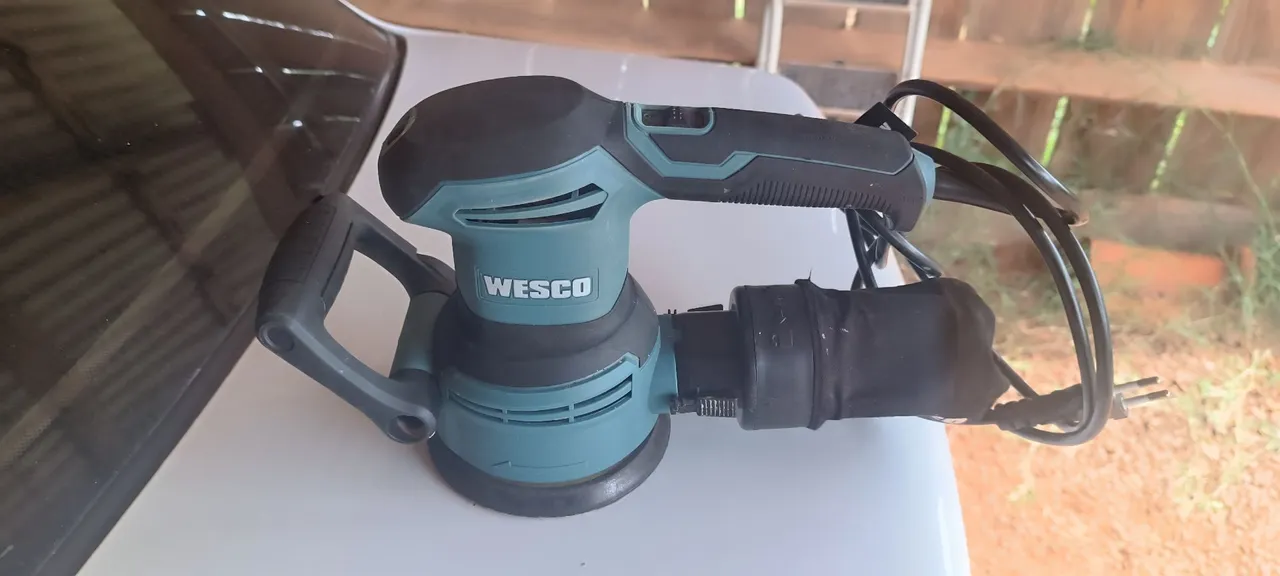 Lixadeira Orbital Wesco