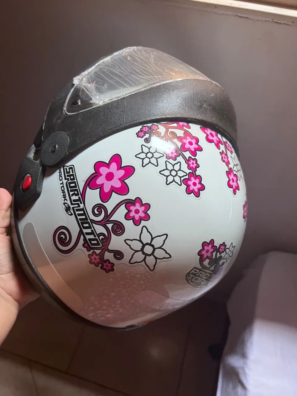 Capacete feminino novo (passo cartão)