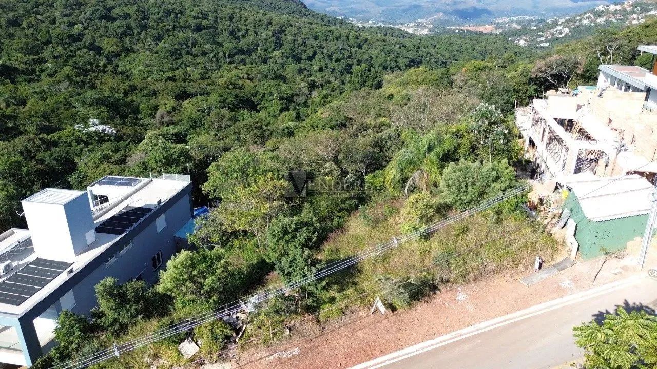 Lote em condomínio de Nova Lima à venda